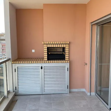 Premium Flat *