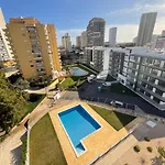 アパート Premium Flat