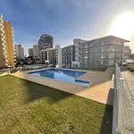 Premium Flat アパート