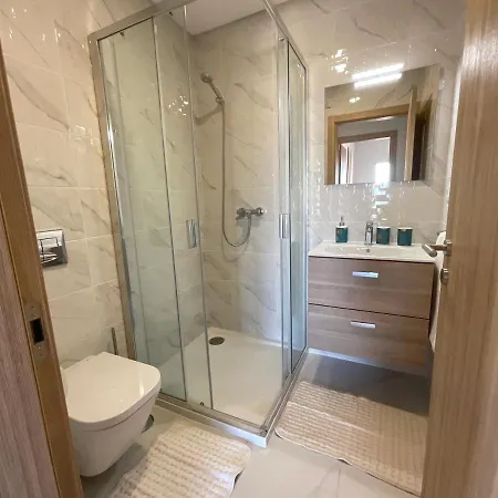 Premium Flat ポルティマン